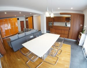 Appartement 3 chambres à louer dans Cluj-napoca, zone Andrei Muresanu