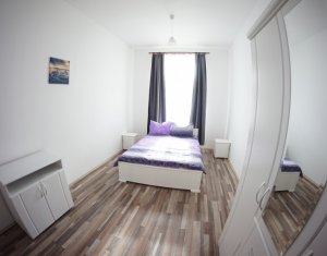 Appartement 4 chambres à louer dans Cluj-napoca, zone Centru