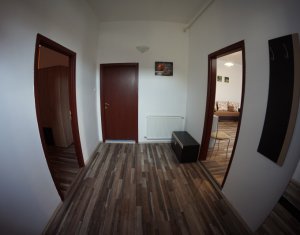 Appartement 4 chambres à louer dans Cluj-napoca, zone Centru