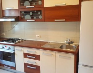 Appartement 3 chambres à louer dans Cluj-napoca, zone Marasti