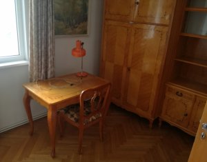 Lakás 4 szobák kiadó on Cluj-napoca, Zóna Manastur