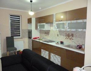 Appartement 3 chambres à louer dans Cluj-napoca, zone Marasti