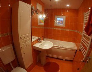 Appartement 3 chambres à louer dans Cluj-napoca, zone Zorilor