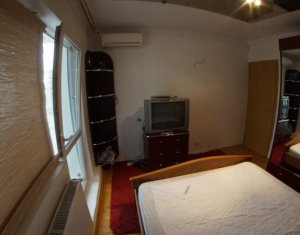 Appartement 3 chambres à louer dans Cluj-napoca, zone Zorilor