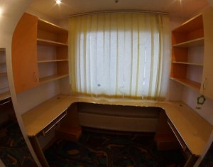 Appartement 3 chambres à louer dans Cluj-napoca, zone Zorilor