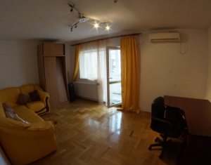 Appartement 3 chambres à louer dans Cluj-napoca, zone Zorilor