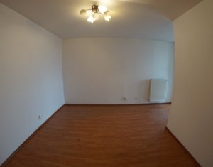 Lakás 3 szobák kiadó on Cluj-napoca, Zóna Centru