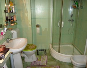 Appartement 4 chambres à louer dans Cluj-napoca, zone Manastur