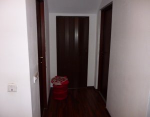 Appartement 4 chambres à louer dans Cluj-napoca, zone Manastur