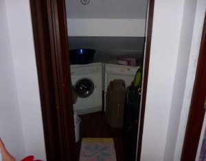 Appartement 4 chambres à louer dans Cluj-napoca, zone Manastur