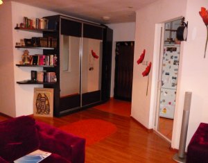 Appartement 4 chambres à louer dans Cluj-napoca, zone Manastur
