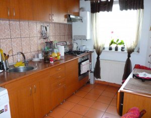 Appartement 4 chambres à louer dans Cluj-napoca, zone Manastur