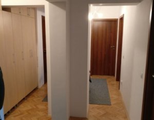 Appartement 3 chambres à louer dans Cluj-napoca, zone Marasti