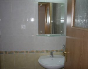 Lakás 3 szobák kiadó on Cluj-napoca
