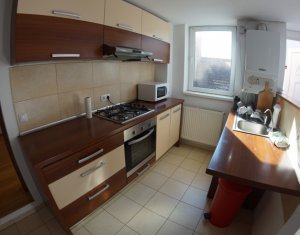 Lakás 3 szobák kiadó on Cluj-napoca, Zóna Centru