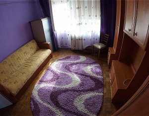 Appartement 3 chambres à louer dans Cluj-napoca, zone Gara