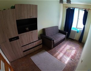 Appartement 3 chambres à louer dans Cluj-napoca, zone Gara