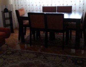 Appartement 3 chambres à louer dans Cluj-napoca, zone Centru