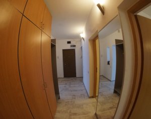 Appartement 3 chambres à louer dans Cluj-napoca, zone Plopilor