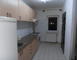 Appartement 3 chambres à louer dans Cluj-napoca, zone Marasti