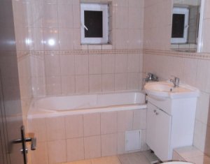 Appartement 3 chambres à louer dans Cluj-napoca, zone Marasti