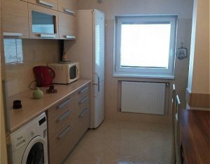 Appartement 3 chambres à louer dans Cluj-napoca, zone Zorilor