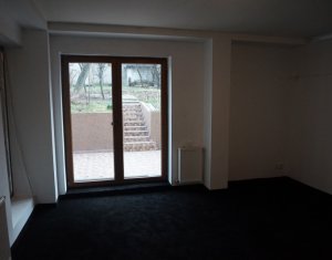Maison 5 chambres à louer dans Cluj-napoca, zone Gruia