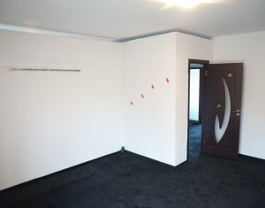 Maison 5 chambres à louer dans Cluj-napoca, zone Gruia