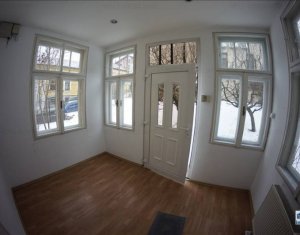 Ház 2 szobák kiadó on Cluj-napoca, Zóna Centru
