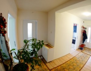 Maison 8 chambres à vendre dans Cluj-napoca, zone Someseni