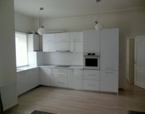Appartement 3 chambres à vendre dans Cluj-napoca, zone Manastur
