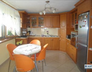 Maison 5 chambres à vendre dans Cluj-napoca, zone Europa