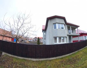 Maison 5 chambres à vendre dans Apahida