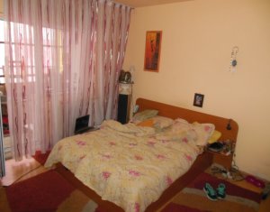 Appartement 3 chambres à vendre dans Cluj-napoca, zone Manastur