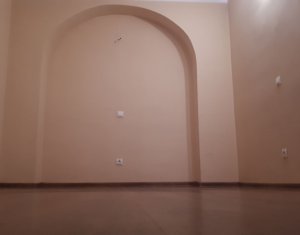 Üzlethelyiség kiadó on Cluj-napoca, Zóna Centru