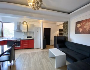Lakás 3 szobák kiadó on Cluj-napoca, Zóna Plopilor