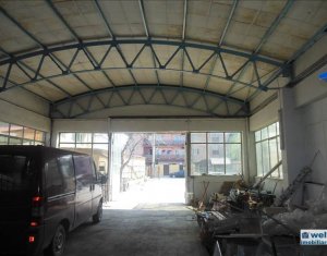 Espace Industriel à vendre, 350m2 dans Cluj-napoca, zone Marasti