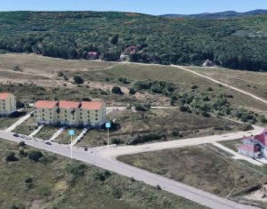 Telek eladó on Floresti