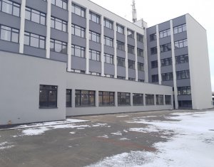 Spatiu productie parter 550mp, parcari - zona Fabrica de Sport