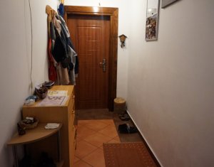 Appartement 3 chambres à vendre dans Floresti