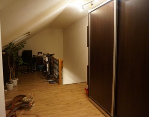 Lakás 3 szobák eladó on Floresti