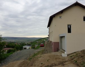 Ház 4 szobák eladó on Dezmir, Zóna Centru