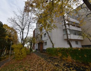 Lakás 4 szobák eladó on Cluj-napoca, Zóna Zorilor