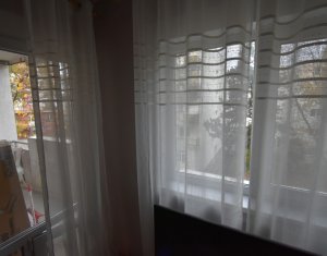 Lakás 4 szobák eladó on Cluj-napoca, Zóna Zorilor