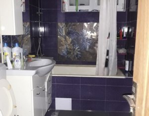 Lakás 4 szobák eladó on Cluj-napoca, Zóna Manastur