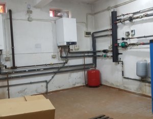 Cladire 1.437mp utili, curte 1150mp, zona Onisifor Ghibu - Centru