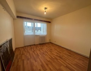 Lakás 4 szobák eladó on Cluj-napoca, Zóna Marasti