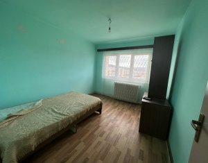 Lakás 4 szobák eladó on Cluj-napoca, Zóna Marasti