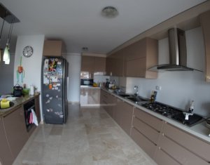 Lakás 5 szobák eladó on Cluj-napoca, Zóna Marasti