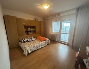 Lakás 4 szobák eladó on Cluj-napoca, Zóna Marasti